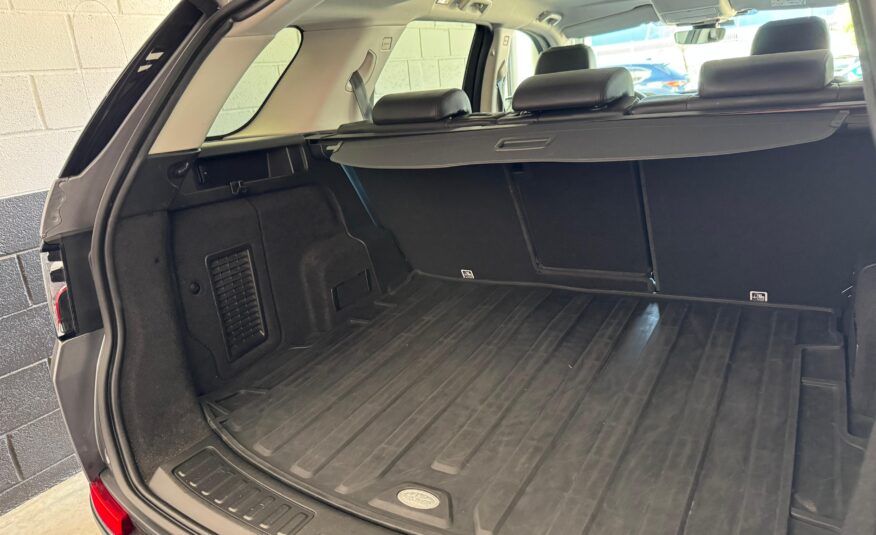 LAND-ROVER Discovery Sport 2.0L TD4 4×4 SE