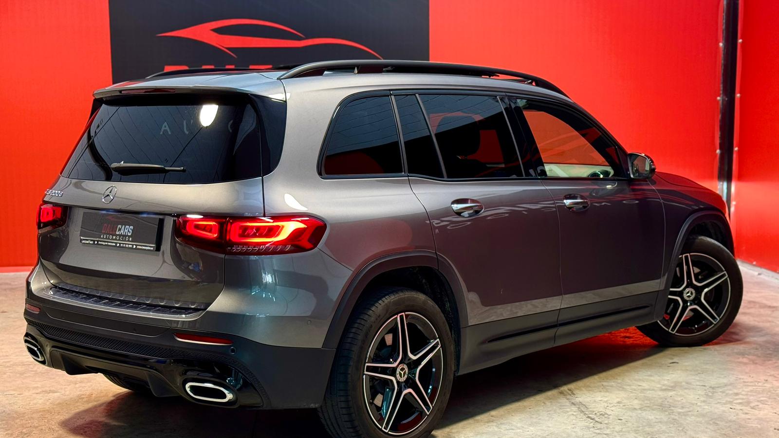 MERCEDES-BENZ GLB GLB 200 d