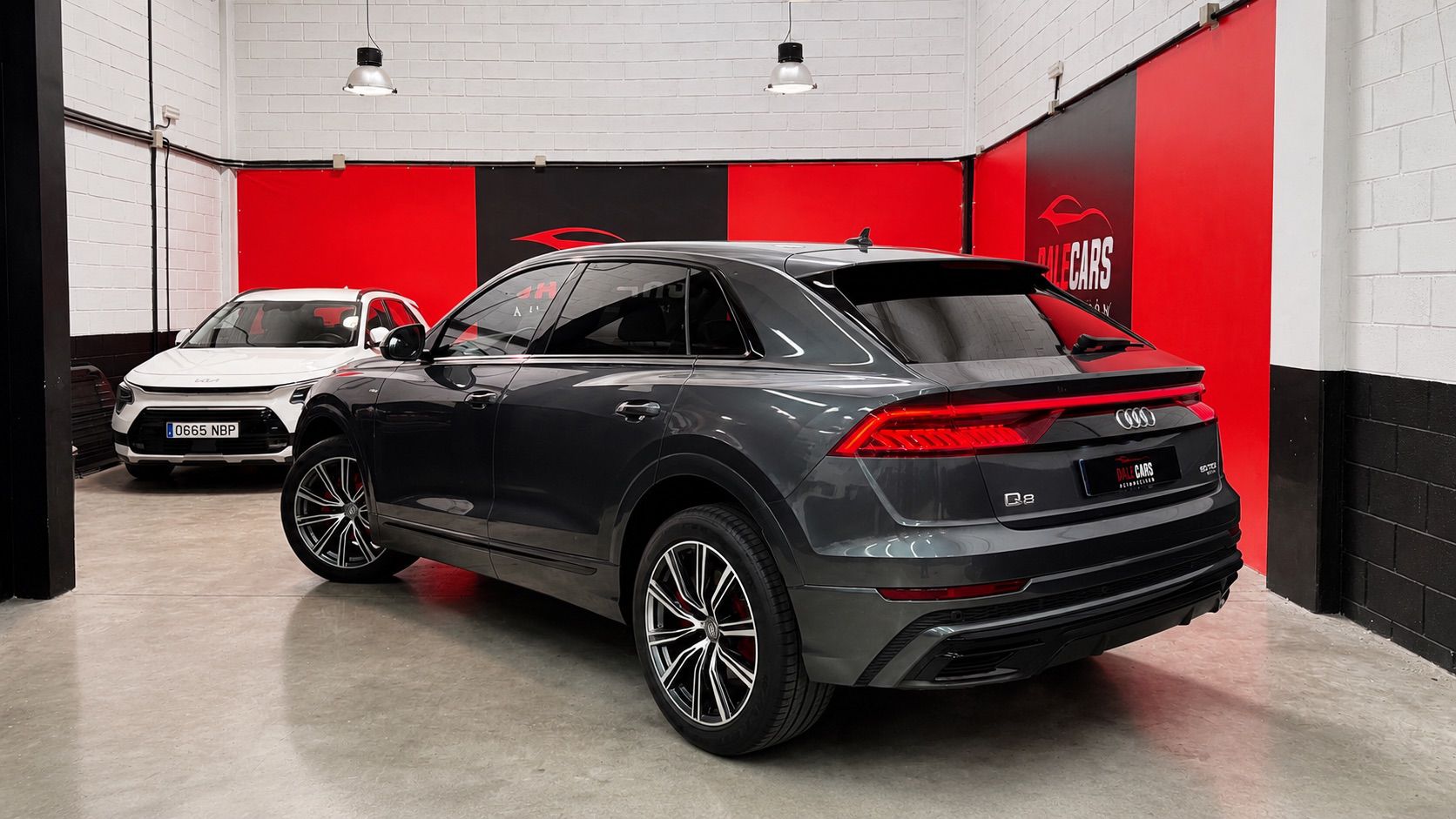 AUDI Q8 45 TDI Black L quattro tiptronic