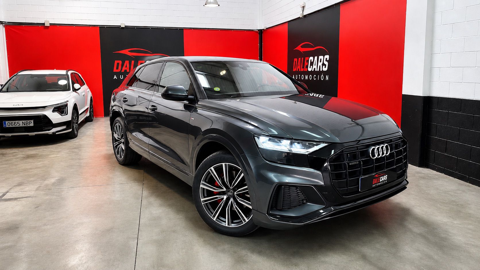 AUDI Q8 45 TDI Black L quattro tiptronic
